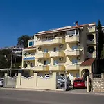 Stars II Residence