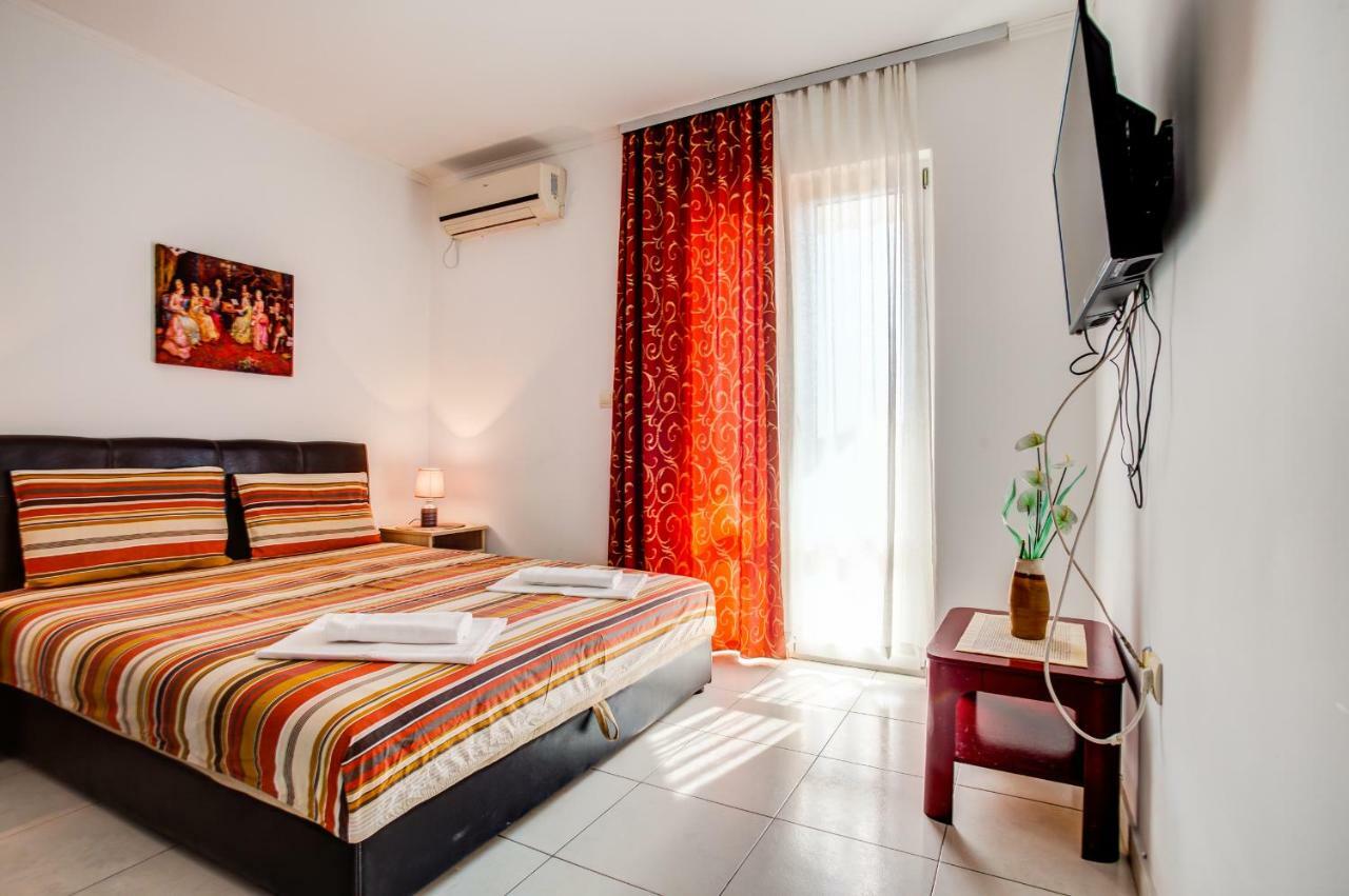 Stars Ii Apartment Budva
